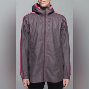 Lululemon Black Cherry Rain The Drizz Jacket Hooded Sz 4 Reflective Stripes AA19